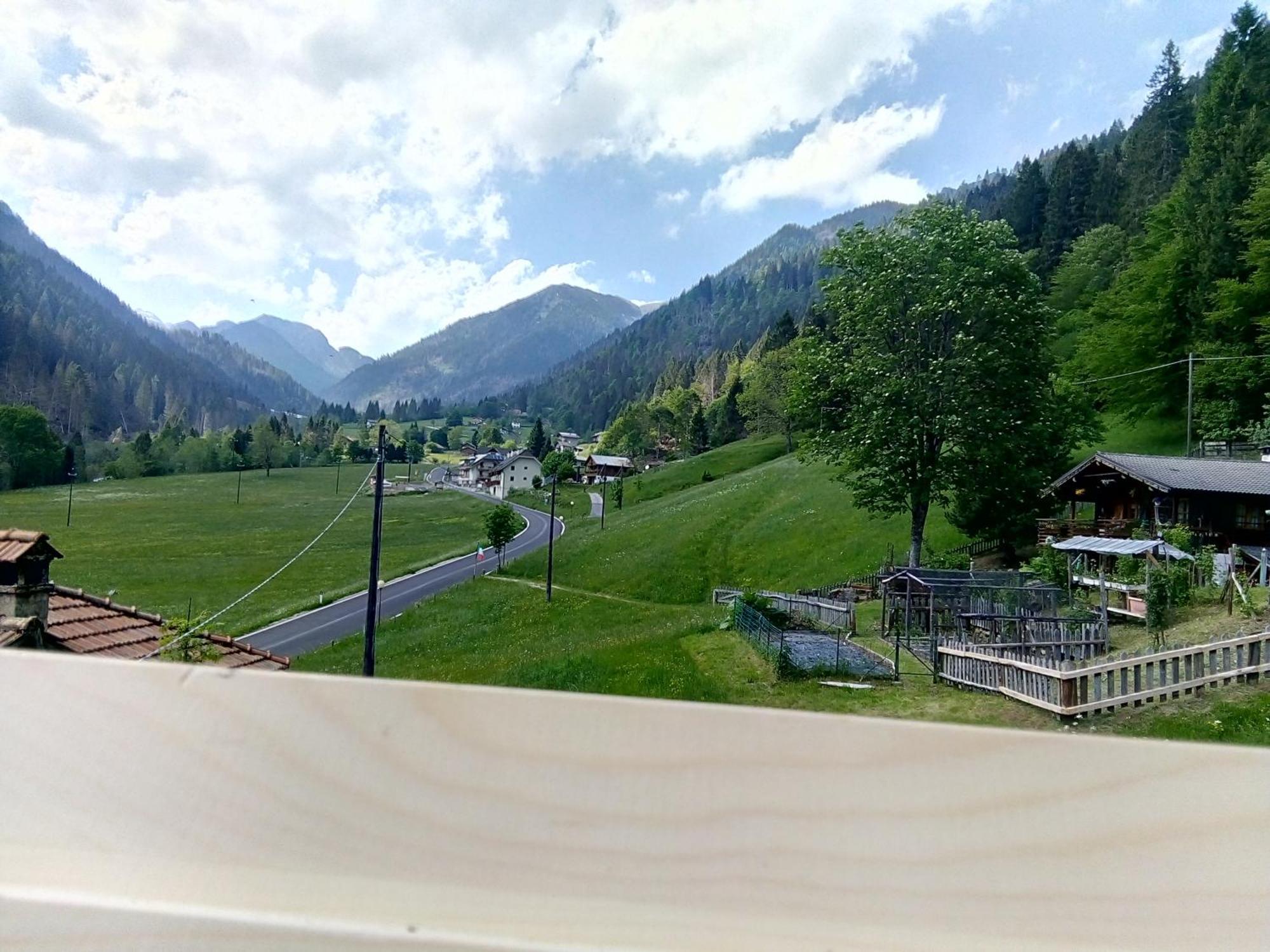 B&B Pra' Dei Cervi Telve Buitenkant foto