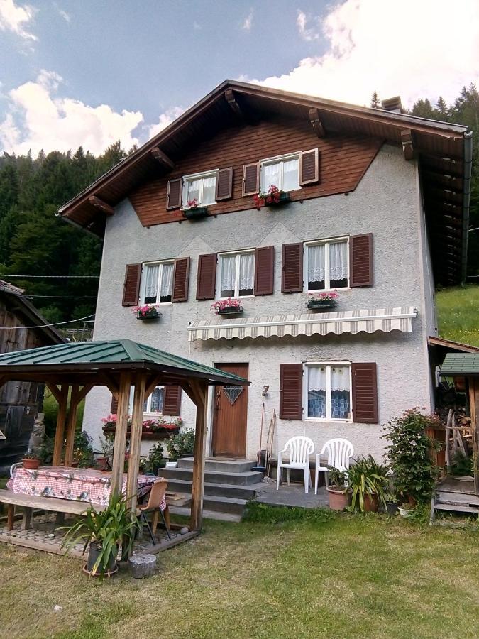 B&B Pra' Dei Cervi Telve Buitenkant foto