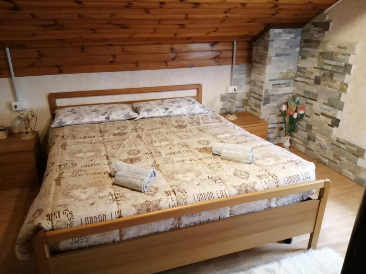 B&B Pra' Dei Cervi Telve Buitenkant foto